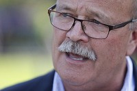 Democrat John Gregg, who is running for governor of Indiana, makes a campaign stop Sunday at Bryan Park picnic hosted by Bloominton Mayor John Hamilton. Staff photo by Jeremy Hogan
