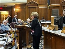 Cursive bill amended in conference committees sees unanimous Indiana House support
