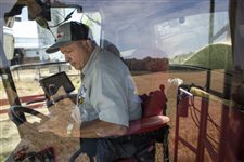 Hoosier farmers see uncertainty in future grain prices