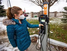 Get a free charge for your electric vehicle: Mishawaka and Goshen get EV chargers
