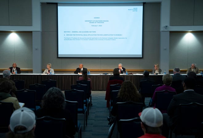 The University of Southern Indiana's Board of Trustees voted unanimously for the school to move  to the NCAA Division 1 athletic ranks at USI's Carson Hall, Monday, Feb. 7, 2022. Staff photo by Denny  SImmons