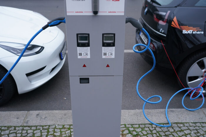 Indiana is preparing a plan for electric vehicle charging funding. (Photo by Sean Gallup/Getty Images)
