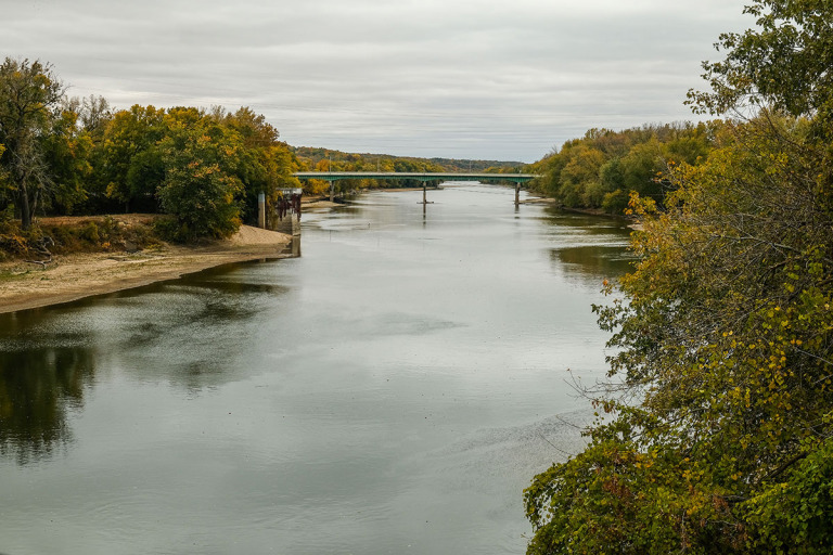 The Wabash River in Lafayette, October 2022 (Eric Learned/IBJ photo).