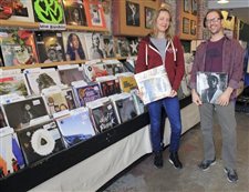 Driven by vinyl, Indiana record stores make comeback