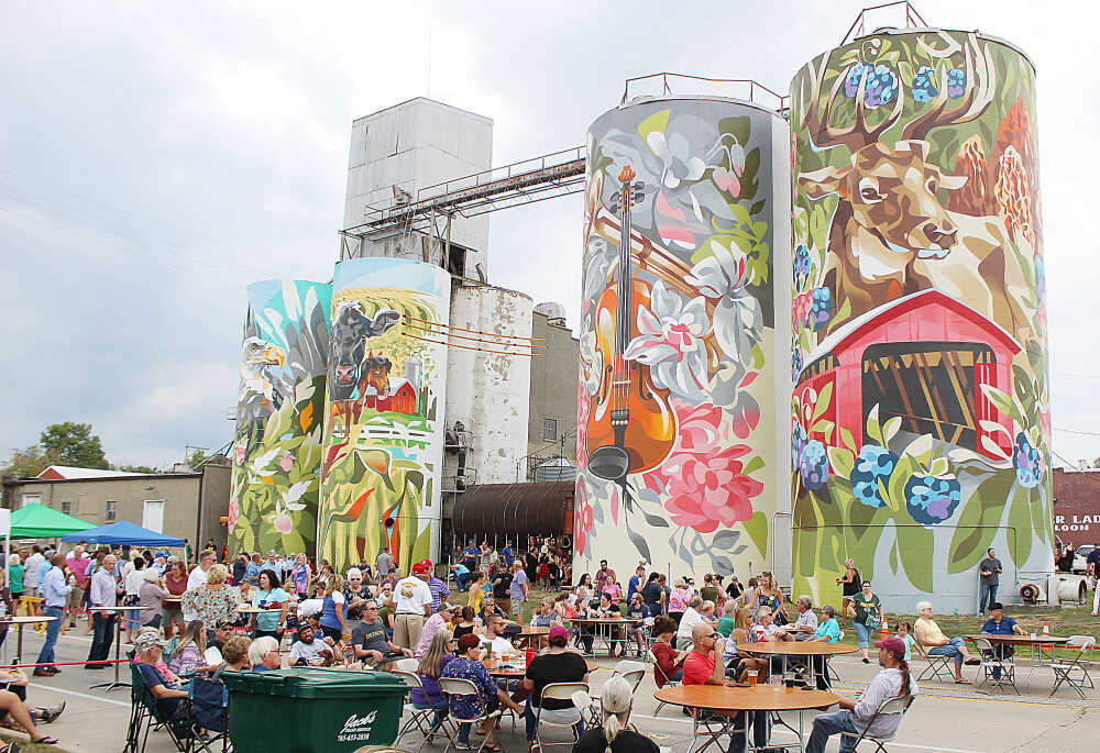 S&W Feed Center silos along Veteran’s Memorial Highway in Greencastle. Staff photo by Jared Jernagan
