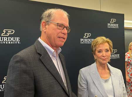  Indiana Gov. Mike Braun, left, and U.S. Secretary of Education Linda McMahon visit Purdue University on July 16, 2025. (Whitney Downard/Indiana Capital Chronicle)