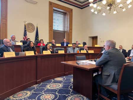  Indiana Public Retirement System Executive Director Steve Russo, right, addresses lawmakers on the Interim Study Committee on Pension Management Oversight in Indianapolis on Sept. 24, 2025. (Photo by Whitney Downard/Indiana Capital Chronicle)