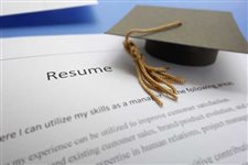 What's behind the decreasing college graduate unemployment advantage?
