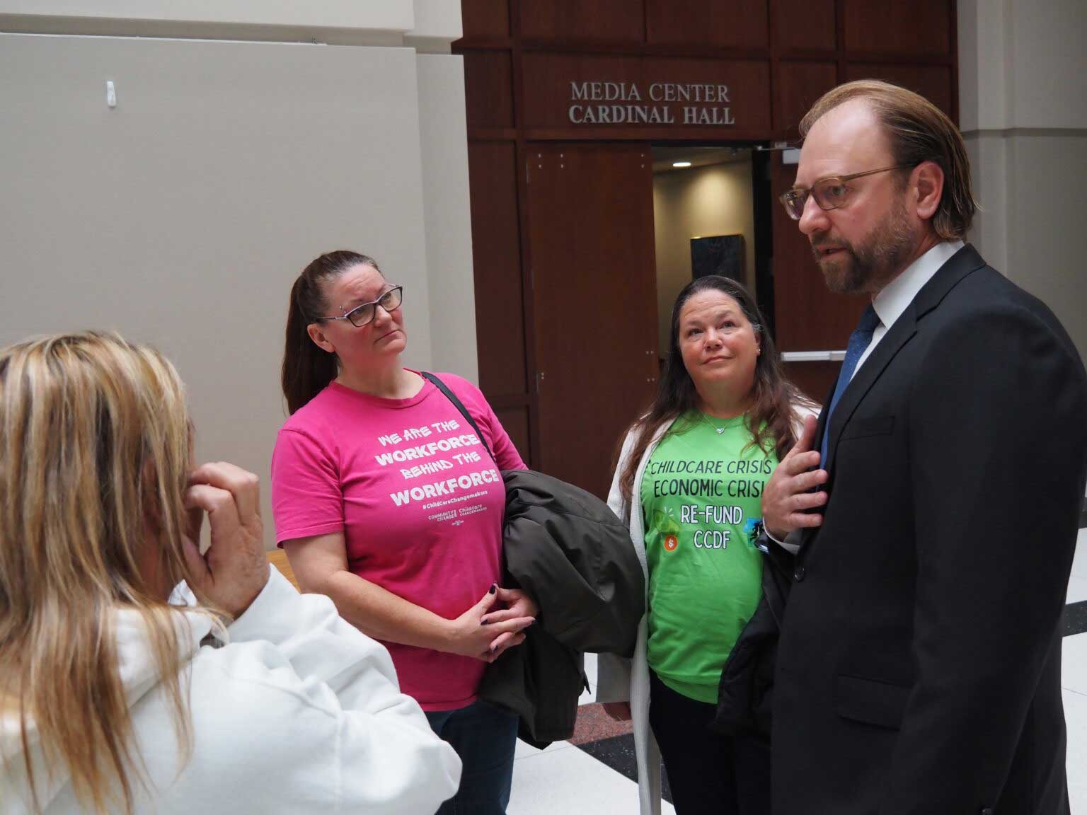 Adam Alson, director of Office of Early Childhood and Out-of-School Learning for Indiana’s Family and Social Services Administration, speaks with Hoosier child care providers after a quarterly fiscal meeting on Wednesday, Oct. 29, 2025. (Photo by Leslie Bonilla Muñiz/Indiana Capital Chronicle)