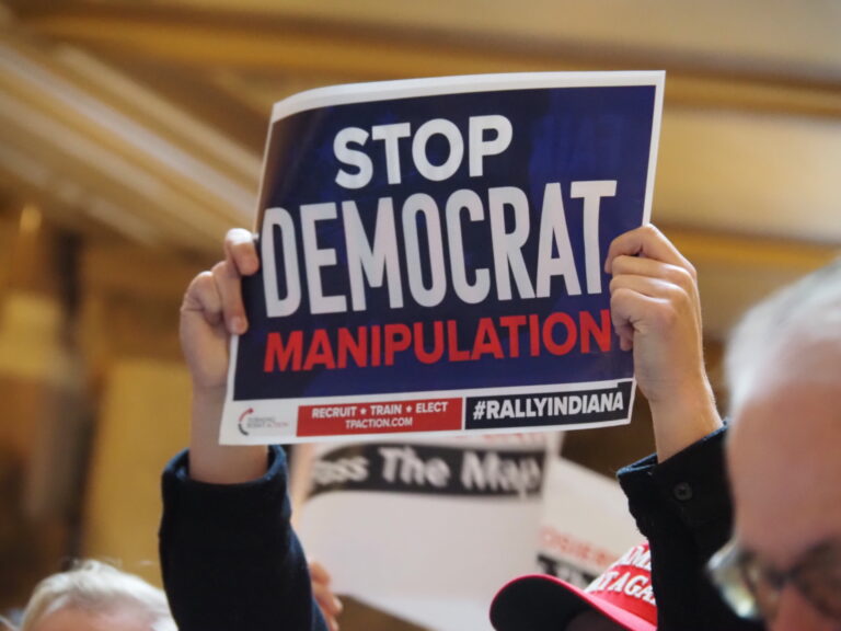 Redistricting supporters rally at the Indiana Statehouse on Friday, Dec. 5, 2025. (Leslie Bonilla Muñiz/Indiana Capital Chronicle)